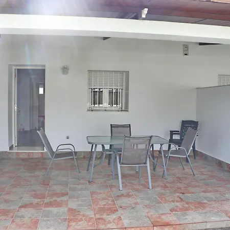 Canario Iii Apartment