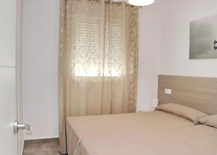 Canario Iii Апартаменти *